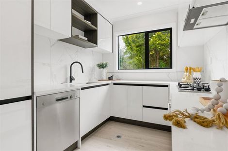 Photo of property in 1/24 Mclaren Place, Chedworth, Hamilton, 3210