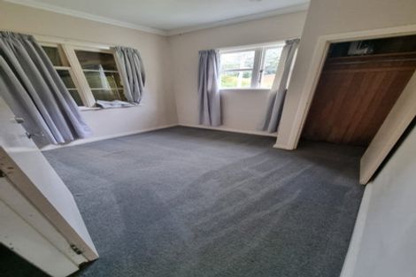 Photo of property in 93 Monorgan Road, Strathmore Park, Wellington, 6022