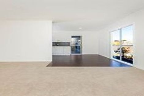 Photo of property in 68 Chelburn Crescent, Mangere East, Auckland, 2024