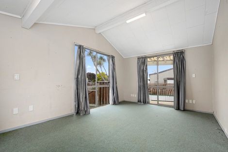Photo of property in 8 Doncaster Drive, Papamoa Beach, Papamoa, 3118