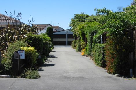 Photo of property in 3 Arden Place, Parklands, Christchurch, 8083
