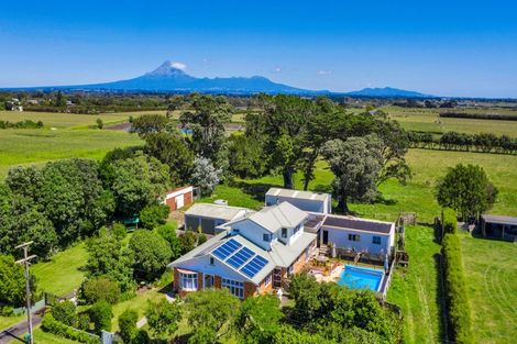 Photo of property in 21 Johnston Street, Brixton, Waitara, 4382