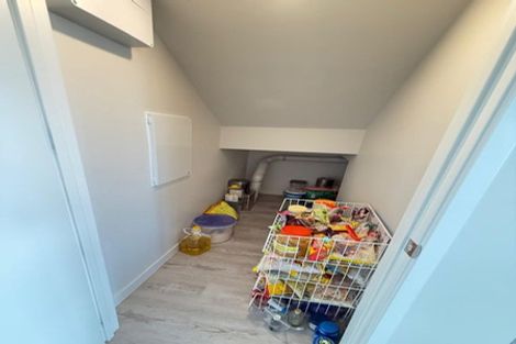 Photo of property in 16 Kapehu Road, Silverdale, 0932