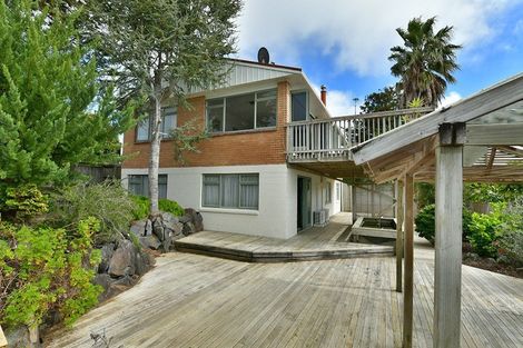 Photo of property in 55 Braemar Road, Castor Bay, Auckland, 0620