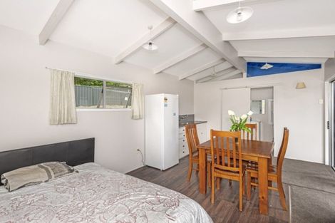 Photo of property in 35 Seddon Crescent, Whataupoko, Gisborne, 4010