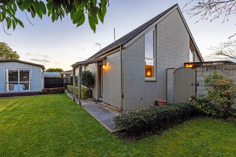 Photo of property in 42b Delaware Crescent, Russley, Christchurch, 8042