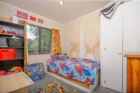 Photo of property in 2/22 Cosgrave Road, Papakura, 2110