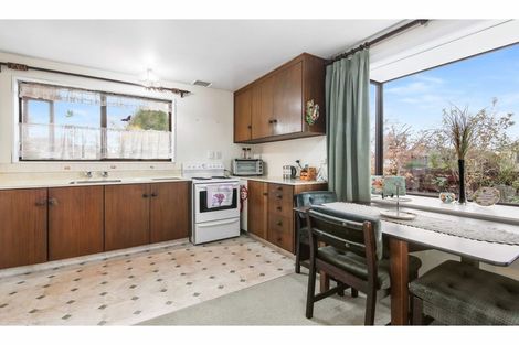 Photo of property in 1/40 Sarabande Avenue, Redwood, Christchurch, 8051