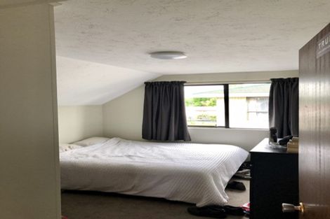 Photo of property in 2/11 Siska Place, Upper Riccarton, Christchurch, 8041