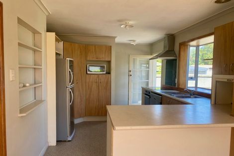 Photo of property in 53 Acacia Avenue, Upper Riccarton, Christchurch, 8041
