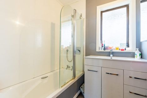 Photo of property in 35 Harwood Crescent, Otara, Auckland, 2023