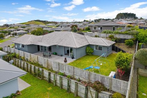 Photo of property in 15 Bryan Gallagher Place, Welcome Bay, Tauranga, 3175