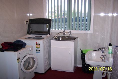 Photo of property in 39 Holloway Street, Waikiwi, Invercargill, 9810