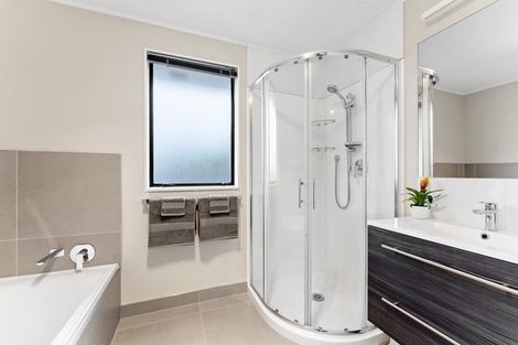 Photo of property in 23 Peppertree Glade, Kelvin Grove, Palmerston North, 4414