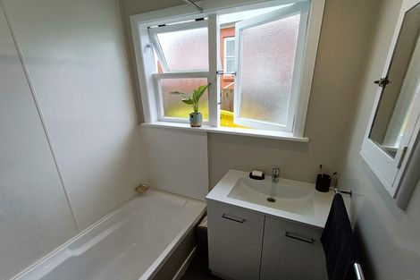 Photo of property in 9 Morere Street, Titahi Bay, Porirua, 5022