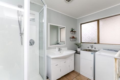 Photo of property in 12a Ranfurly Street, Frankleigh Park, New Plymouth, 4310