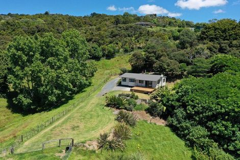 Photo of property in 1 Wairimu Way, Waipu, 0582