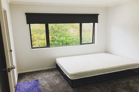 Photo of property in 425d Great South Road, Opaheke, Papakura, 2113