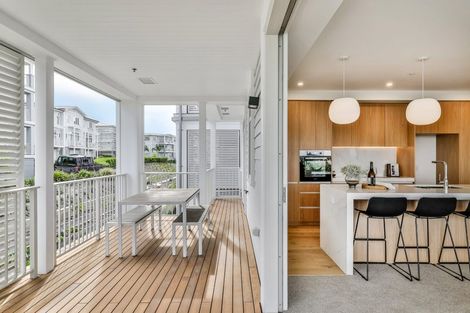 Photo of property in 125 Hibiscus Drive, Orewa, 0931