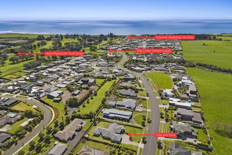 Photo of property in 5 Links Drive, Waiwhakaiho, New Plymouth, 4312