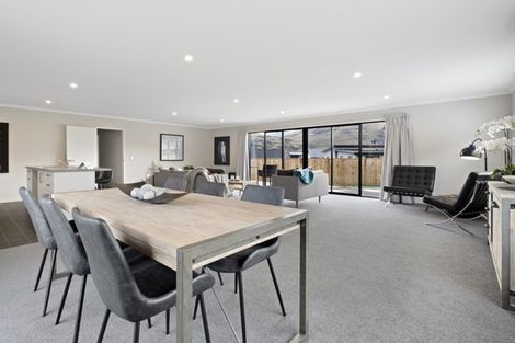Photo of property in 8 Shepherd Road, Jacks Point, Queenstown, 9371