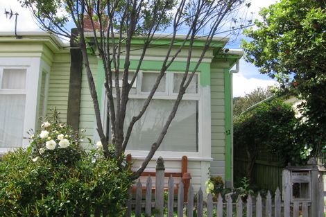 Photo of property in 12 Moir Street, Mount Victoria, Wellington, 6011