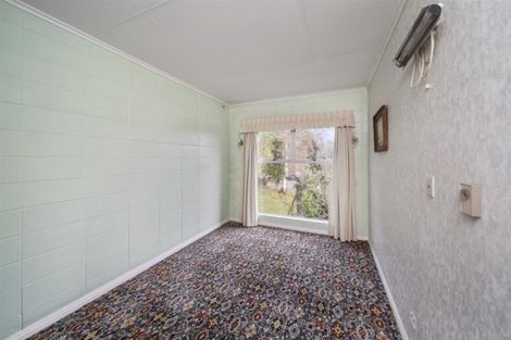 Photo of property in 8a Clifford Street, Hawera, 4610