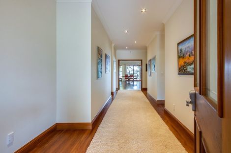 Photo of property in 26 Cameron Road, Bluff Hill, Napier, 4110