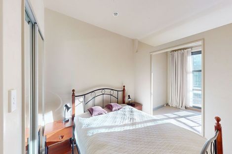 Photo of property in Atrium Towers, 6p/154 The Terrace, Wellington Central, Wellington, 6011