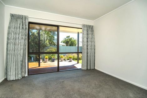 Photo of property in 9 Derby Street, Westport, 7825