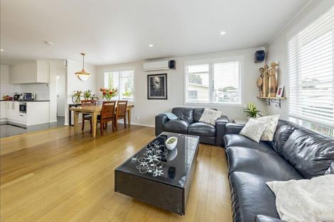 Photo of property in 3 Gifford Road, Papatoetoe, Auckland, 2025