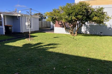 Photo of property in 859 Main Street, Roslyn, Palmerston North, 4414