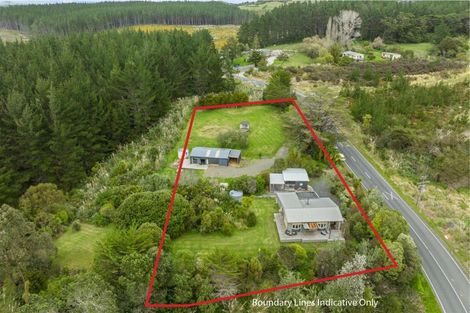 Photo of property in 17 Oruawharo Road, Topuni, Wellsford, 0975