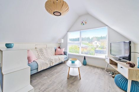 Photo of property in 65 Anglesea Avenue, Parklands, Christchurch, 8083