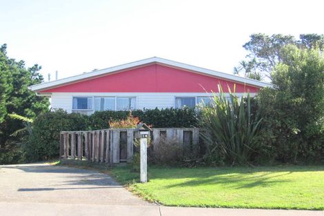 Photo of property in 14 Rossport Street, Johnsonville, Wellington, 6037