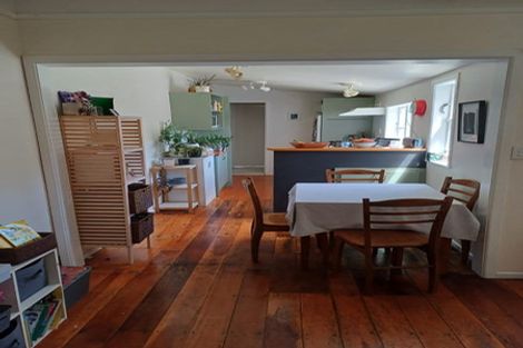 Photo of property in 13 Stanley Street, Berhampore, Wellington, 6023