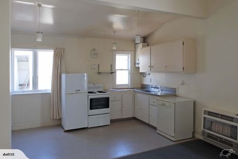 Photo of property in 4 Prince Street, Mount Victoria, Wellington, 6011