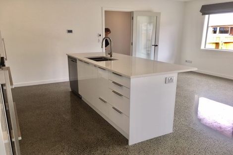 Photo of property in 7 Farnworth Terrace, Churton Park, Wellington, 6037