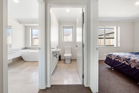 Photo of property in 3 Cheyne Road, Pyes Pa, Tauranga, 3112