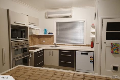 Photo of property in 18 Wilberforce Street, Miramar, Wellington, 6022