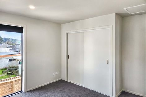 Photo of property in 6/7 Wainuiomata Road, Wainuiomata, Lower Hutt, 5014