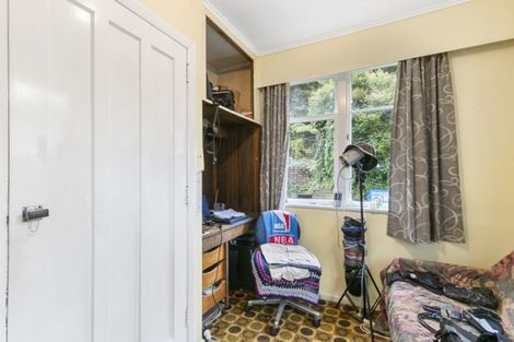 Photo of property in 61 Hair Street, Wainuiomata, Lower Hutt, 5014