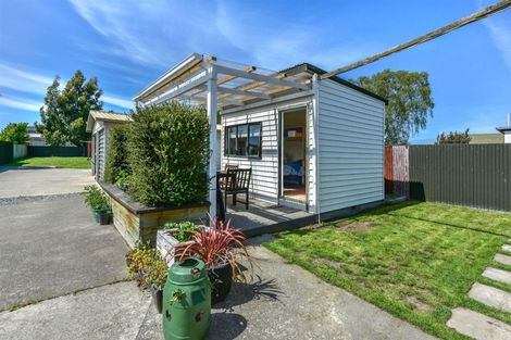 Photo of property in 42 Tyrone Street, Belfast, Christchurch, 8051