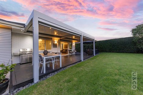 Photo of property in 30 Jelas Drive, Riverhead, 0820