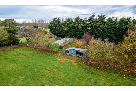 Photo of property in 293 Pleasant Point Highway, Levels, Timaru, 7975