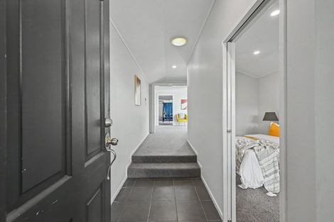 Photo of property in 30 Arlette Place, Massey, Auckland, 0614