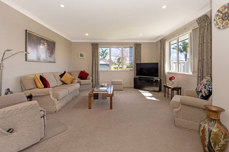 Photo of property in 27 Margaret Place, Lytton West, Gisborne, 4010