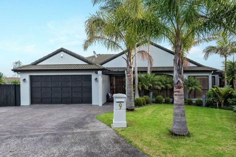 Photo of property in 9 Owenbeg Rise, Dannemora, Auckland, 2016