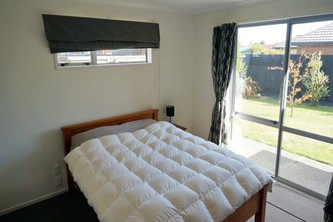 Photo of property in 48 Bayswater Crescent, Bromley, Christchurch, 8062