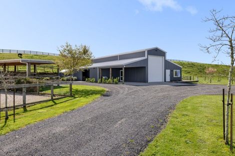 Photo of property in 16 Betty May Drive, Pyes Pa, Tauranga, 3173